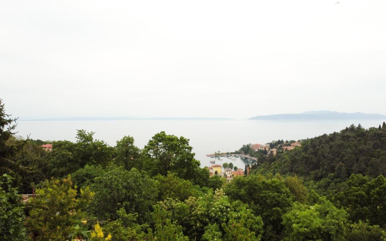 Seaview Apartment Lea Ичичи Экстерьер фото